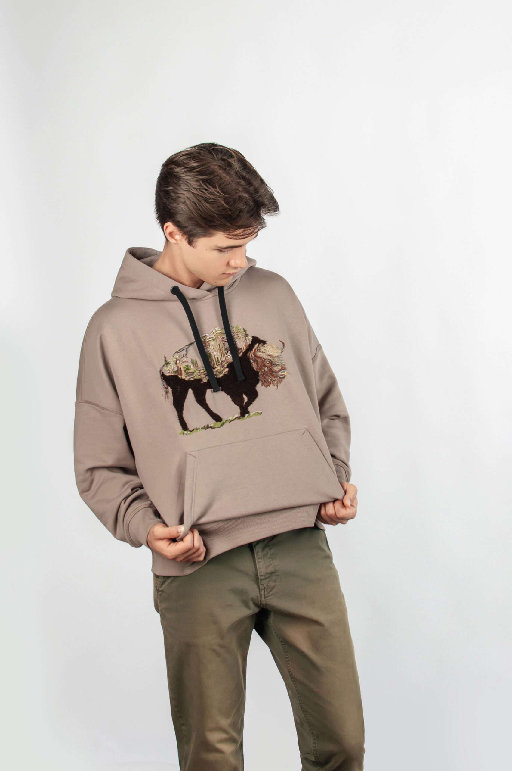 Худзі Унісэкс «Зубр»