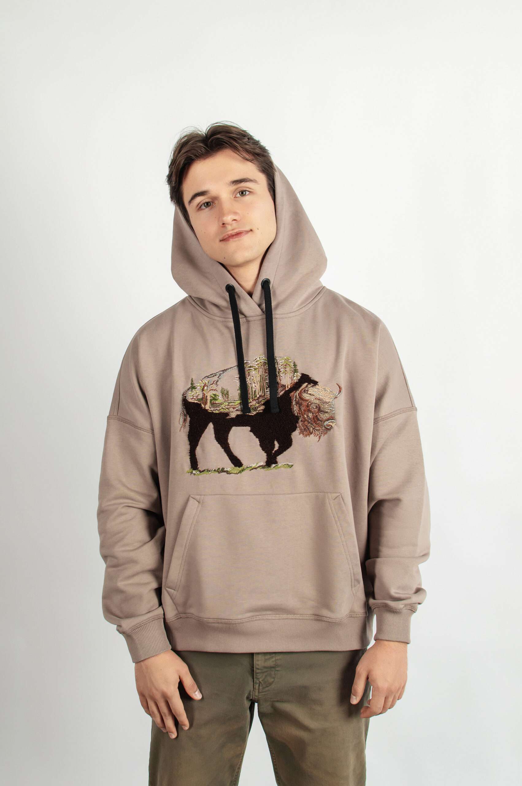 Худзі Унісэкс «Зубр»